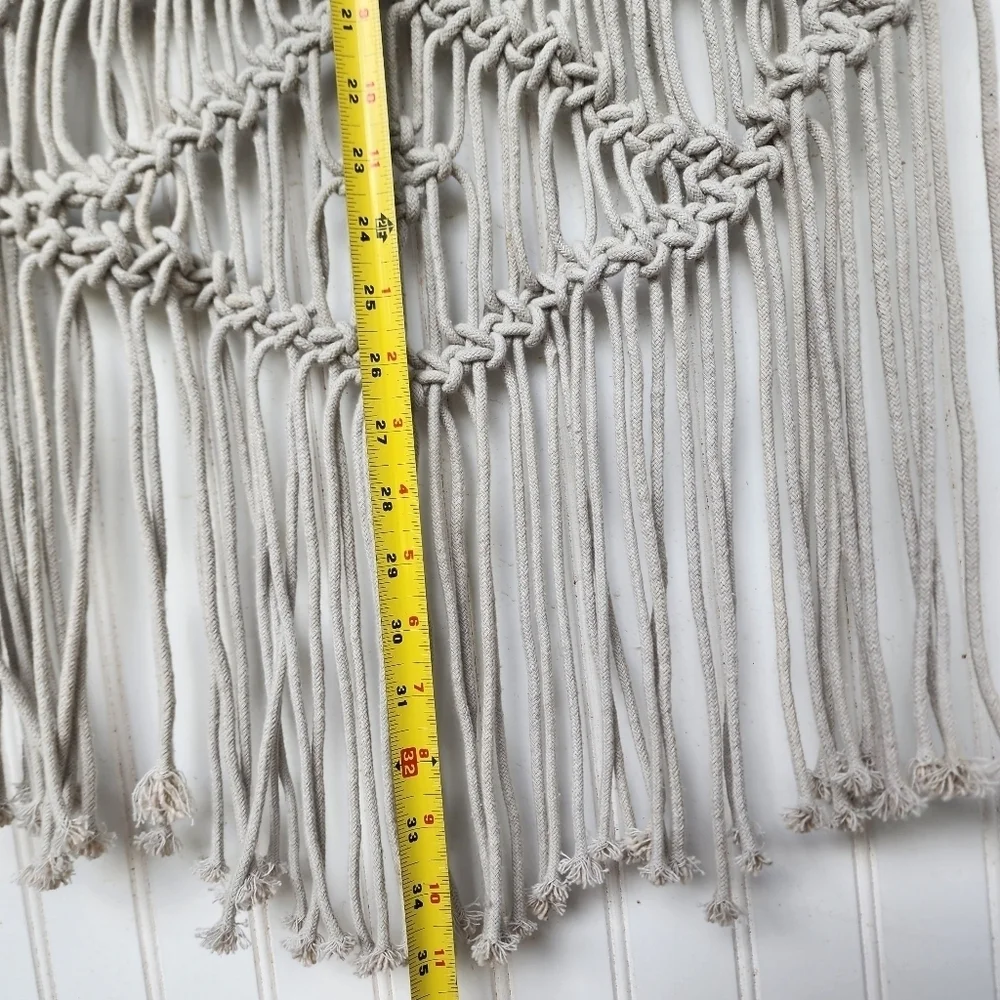 NWT Macrame Wall Hanging Boho Decor Wood Dowel Rod Knots 70's Hippie 17